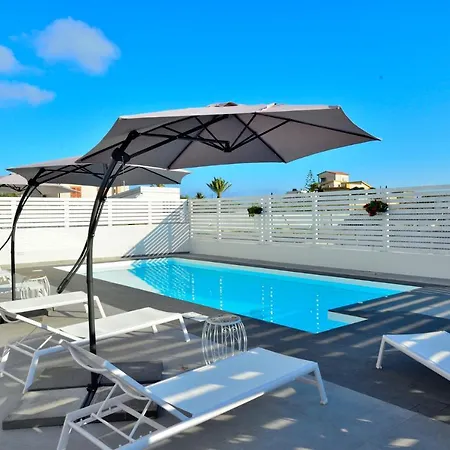 Scala Dei Turchi Luxury Apartment *